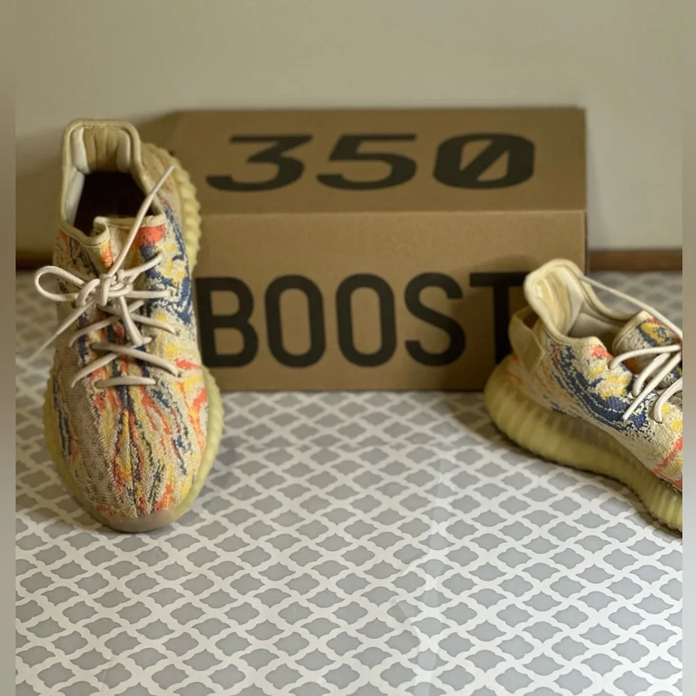 adidas Yeezy Boost 350 V2 Oat - Picture 4 of 8